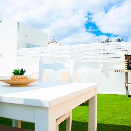 Vibesol Rooftop Apartament Playa Honda  Ngoại thất bức ảnh
